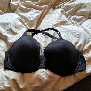 Victoria's Secret lined perfect coverage bra